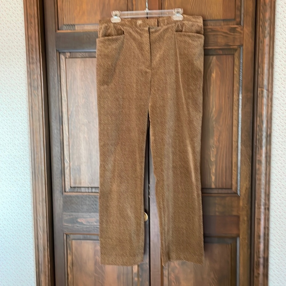 Ralph Lauren Plus Size 14 Brown two  pocket plush pants. Chevronish pattern